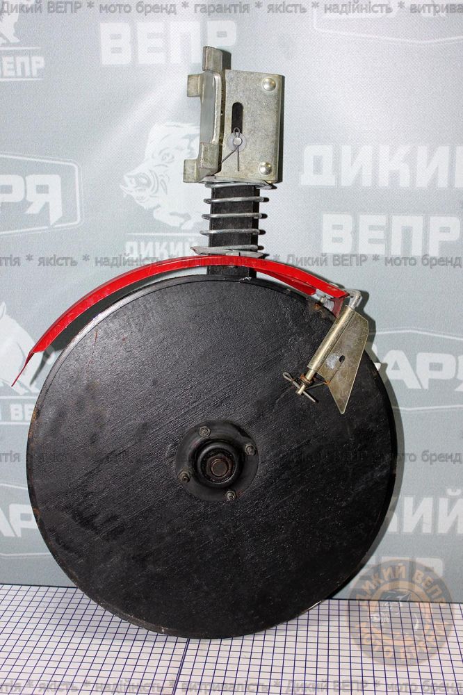 Сошник тракторної зернової сівалки старого зразка 2BXF (ЗАРЯ, ДТЗ)