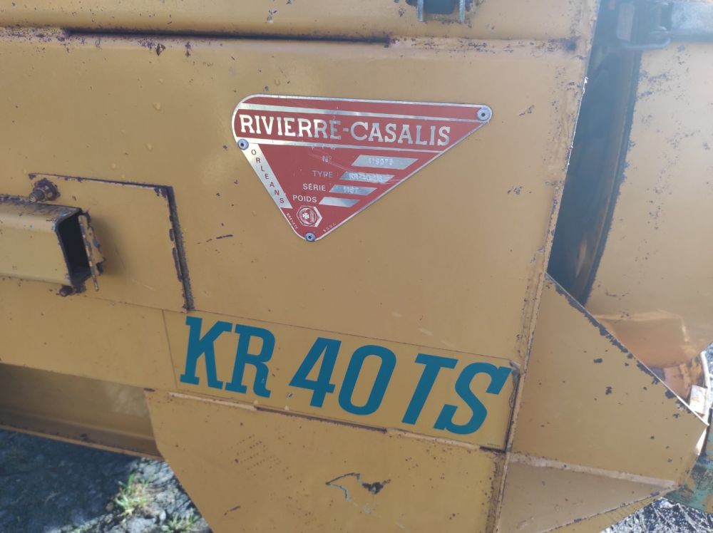Пресс-подборщик RIVIERRE CASALIS KR 40 TS