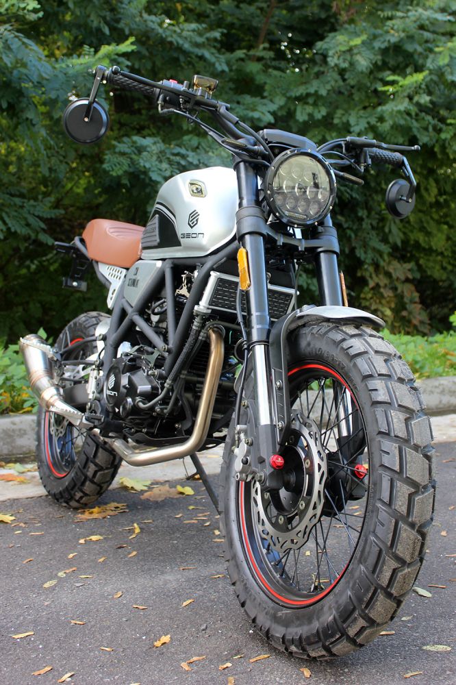 Мотоцикл Geon Scrambler 250 silver