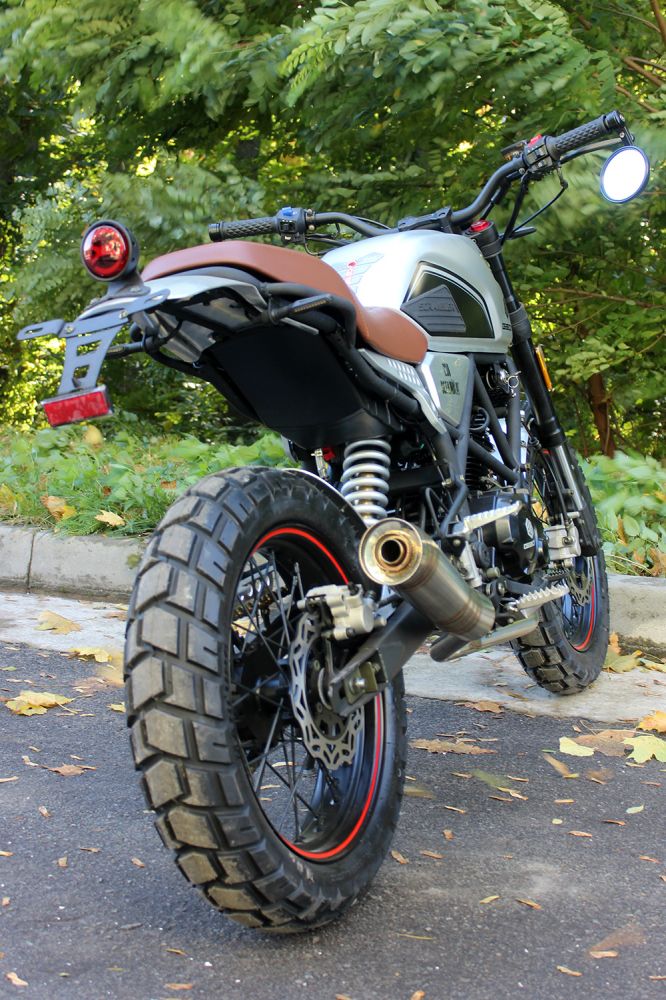 Мотоцикл Geon Scrambler 250 silver