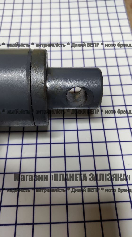 Гідравлічний циліндр до мототрактору