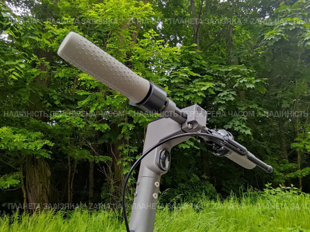 Электросамокат Treker CS-710 MAX 10 дюймов 350W