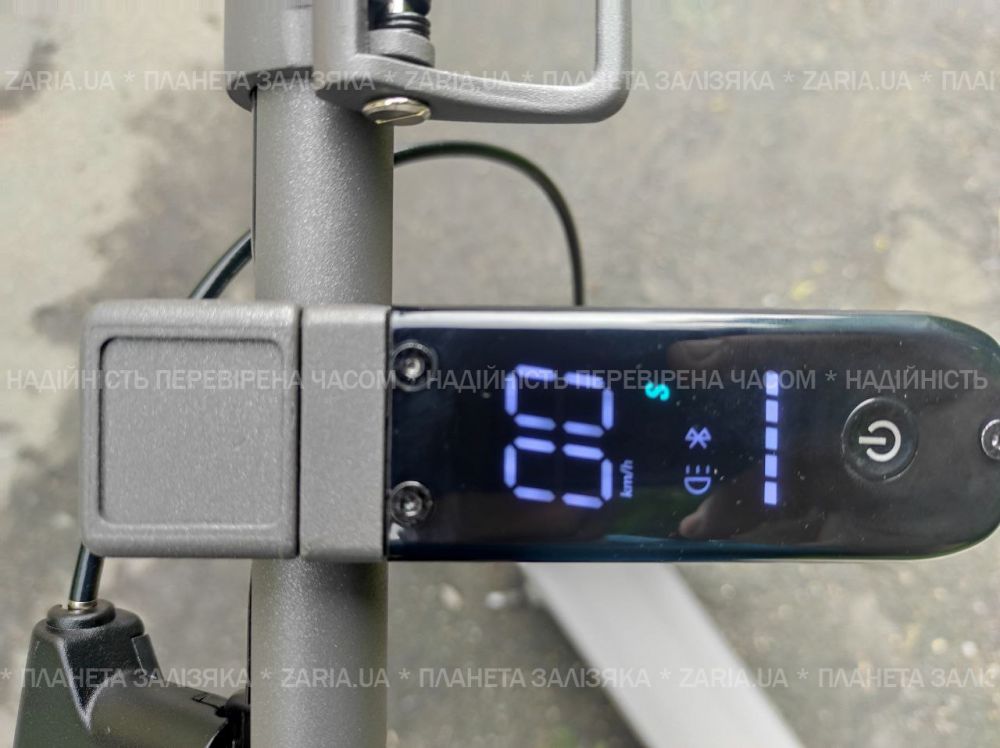 Электросамокат Treker CS-710 MAX 10 дюймов 350W