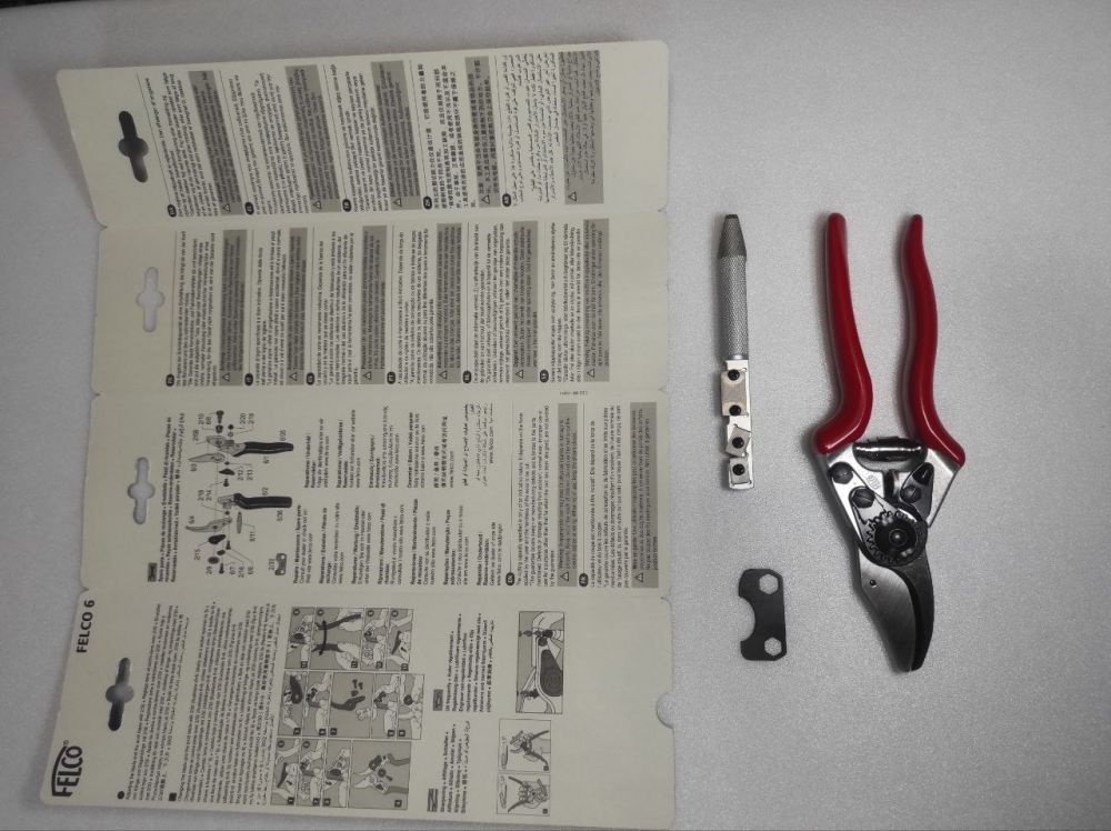 Садовий секатор FELCO 6 обвідний ергономічний + точилка FELCO 905