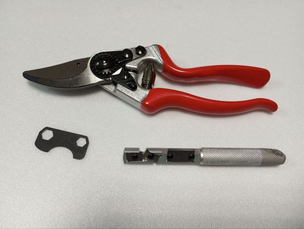 Садовий секатор FELCO 8 + точилка FELCO 905