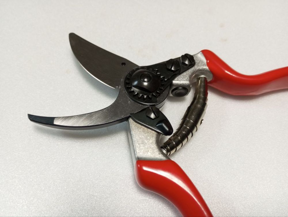 Садовий секатор FELCO 8 + фірмова шапка FELCO
