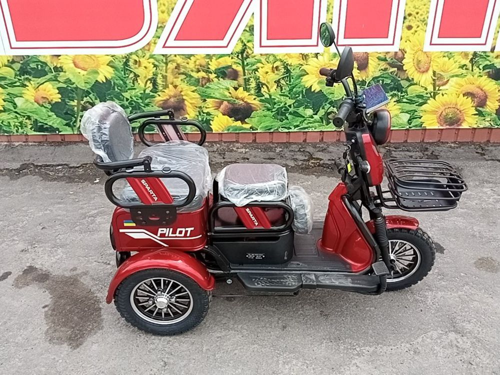 Електроскутер SPARTA PILOT (1200W; 72V-24Ah SLA)