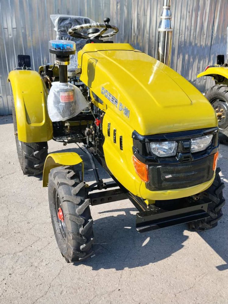 Мототрактор DOZER D201 дизельний 18 к.с. з фрезою