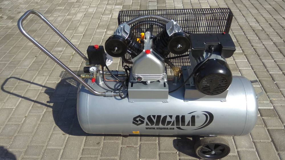 Компресор двоциліндровий ременевий SIGMA (7044151) 2.5кВт 396л / хв 10бар 100л (2 крана)