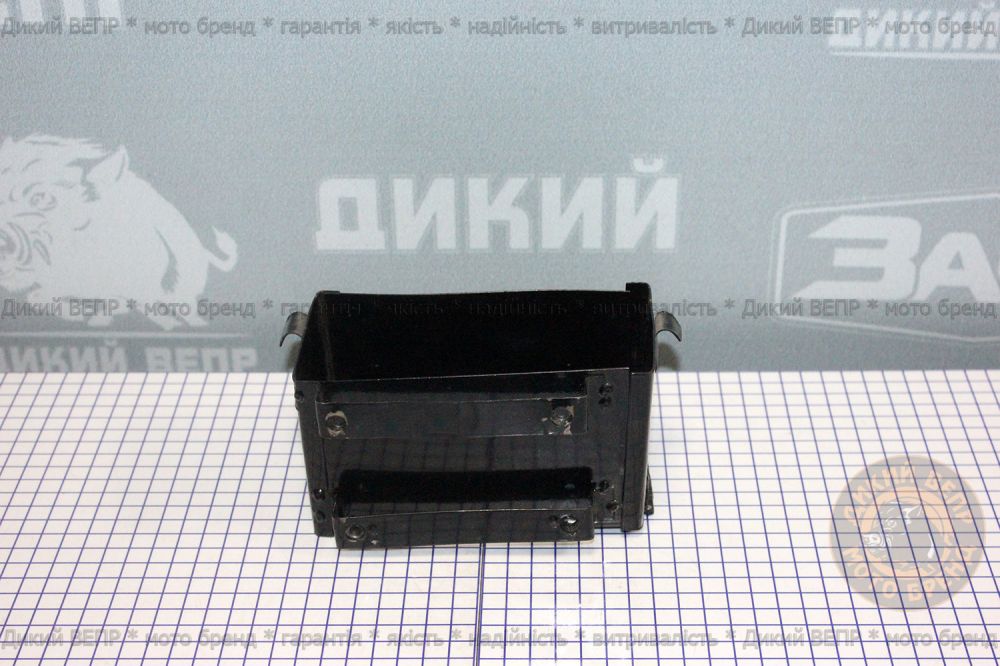 Кріплення АКБ