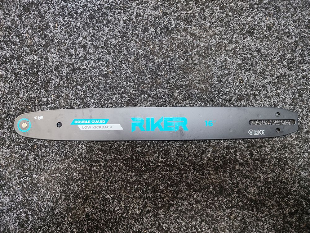 Шина Riker 16