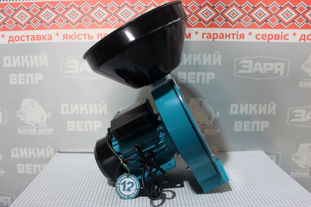Подрібнювач зерна 1.8кВт до 250кг /г (зернові) Sigma
