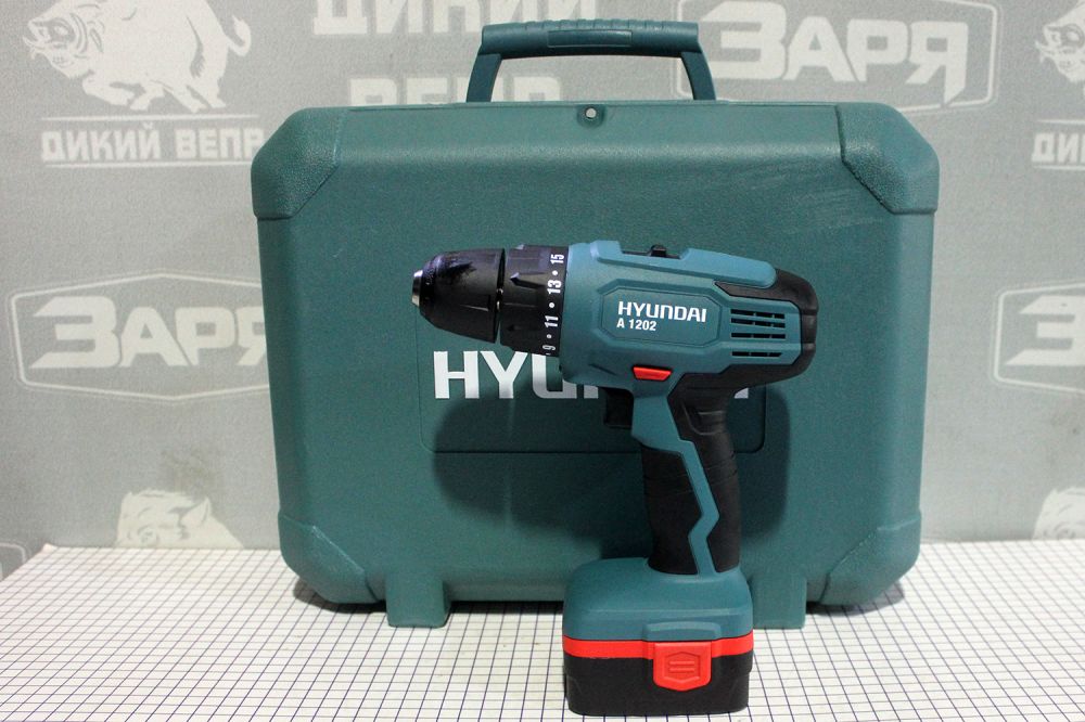 Шуруповерт аккумуляторный Hyundai A 1202