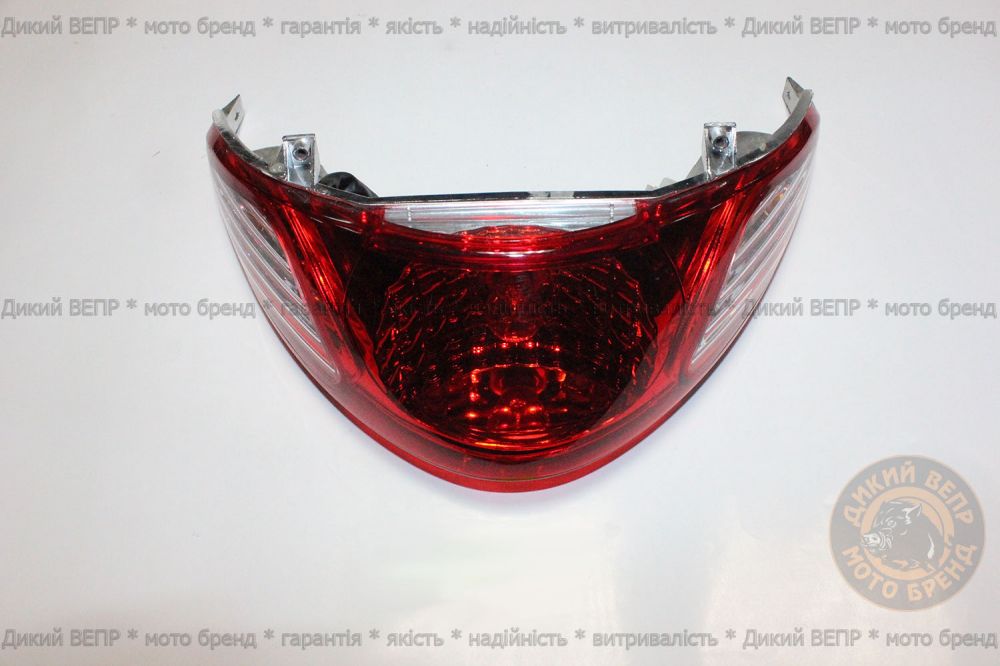 Стоп задний с поворотниками SkyMoto Diamond