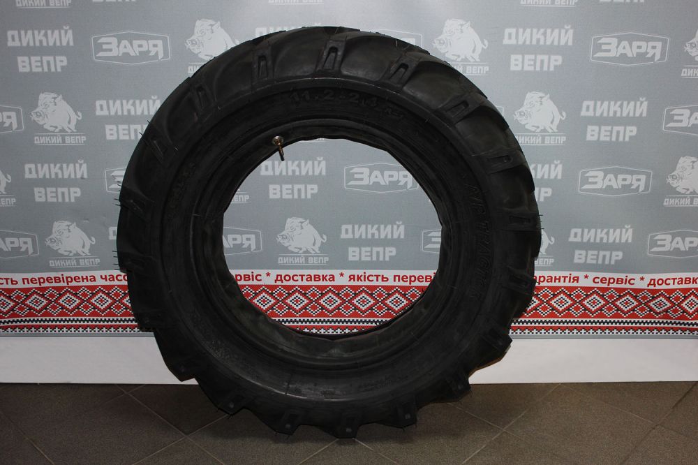 Камера, покришка 11.2х24 до тракторів