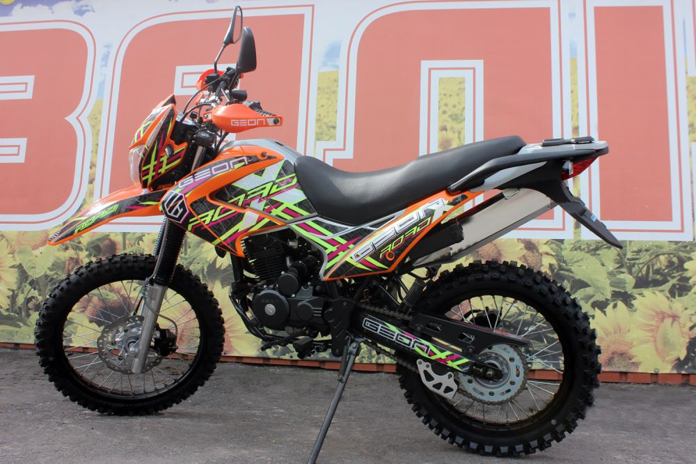 Мотоцикл GEON X-Road 250CB