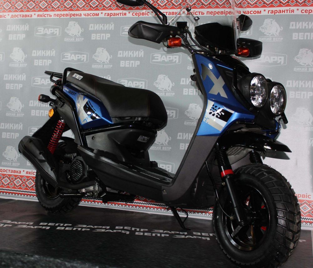 Скутер QUEST 150 cc