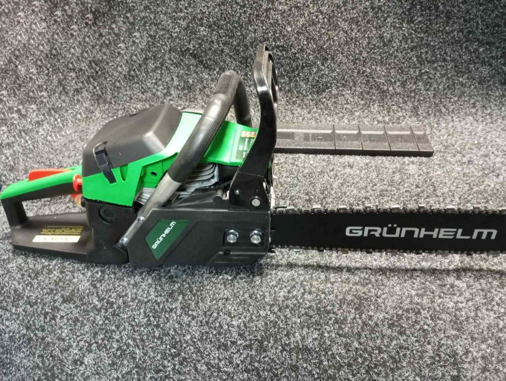 Бензопила GRUNHELM CS-4500MG 3.1 кВт