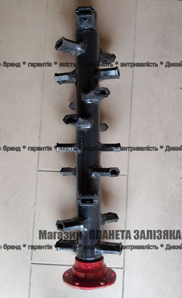 Робочий вал редуктора фрези (20 ножів) до тракторної грунтофрези Заря, ДТЗ 1,6-2,0м