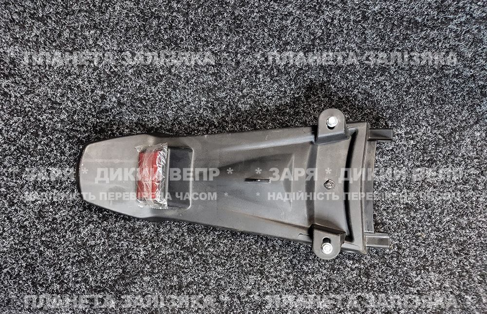 Задний брызговик мотоцикла SPARTA Monster 150сс с креплением под номер