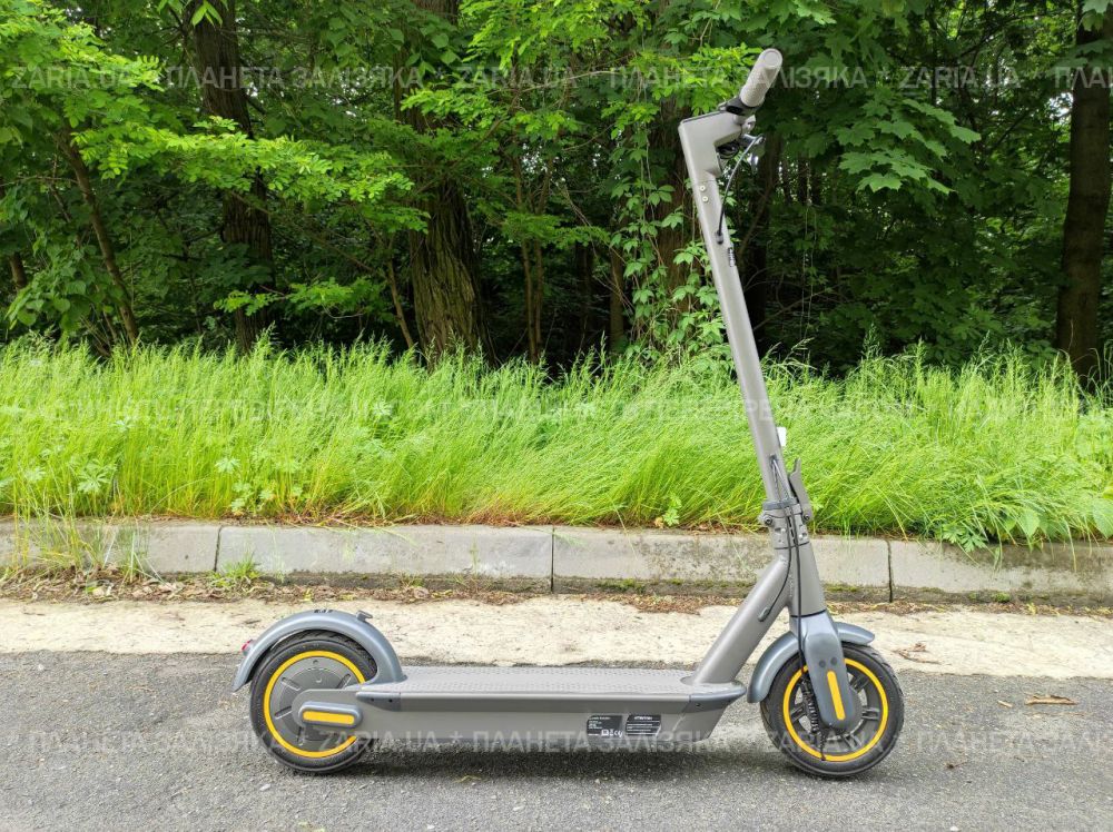 Электросамокат Treker CS-710 MAX 10 дюймов 350W