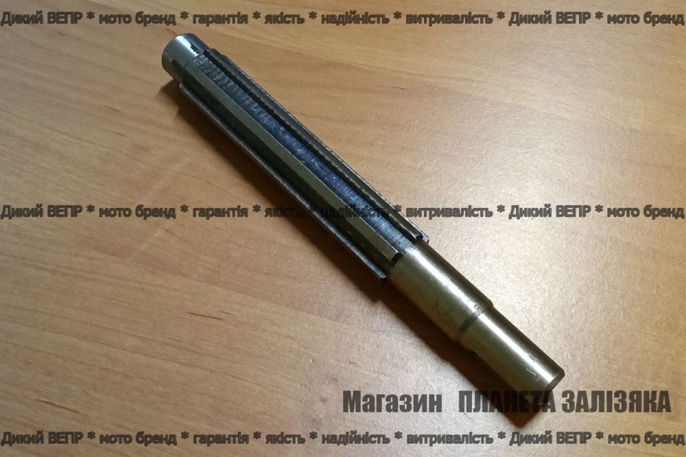 Вал приводу перехідного редуктора L-203 mm Z-6 (12 колесо) до мототрактора